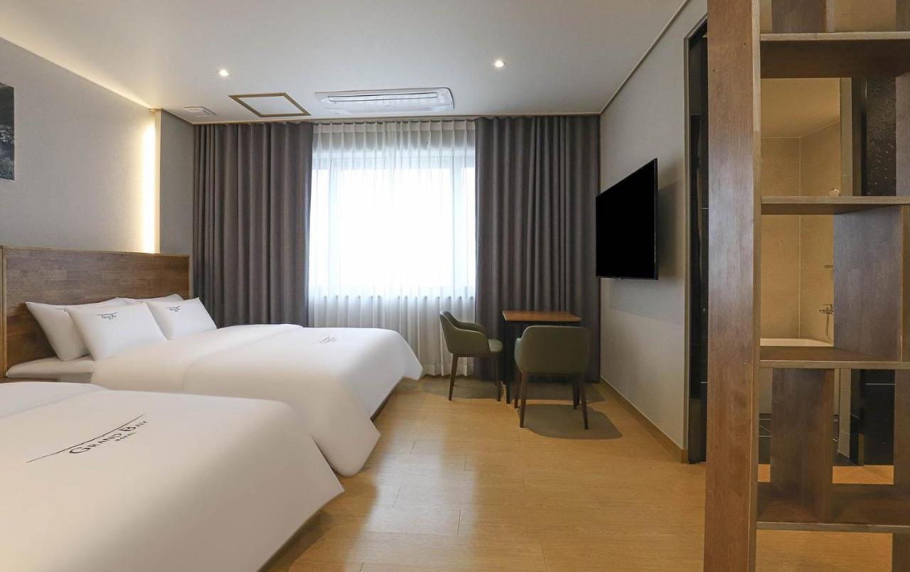 Hotel Grand Bay Boryeong Zewnętrze zdjęcie